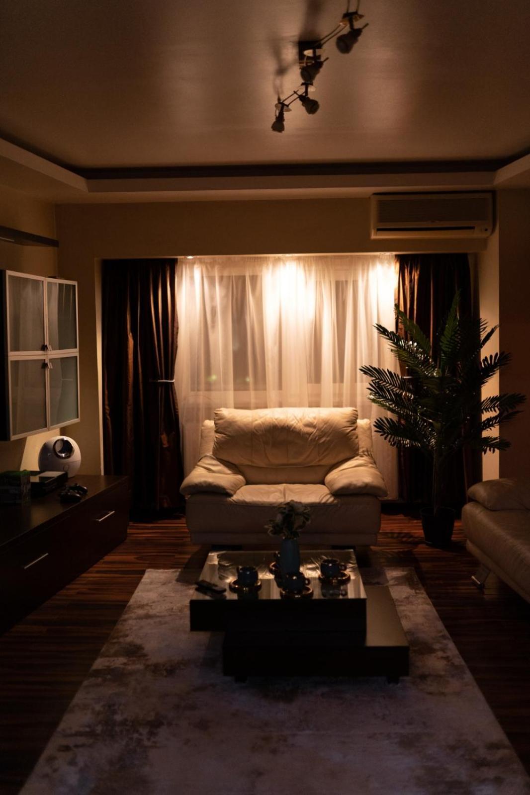 4 Rooms Unirii 47 Bucureşti Exterior foto