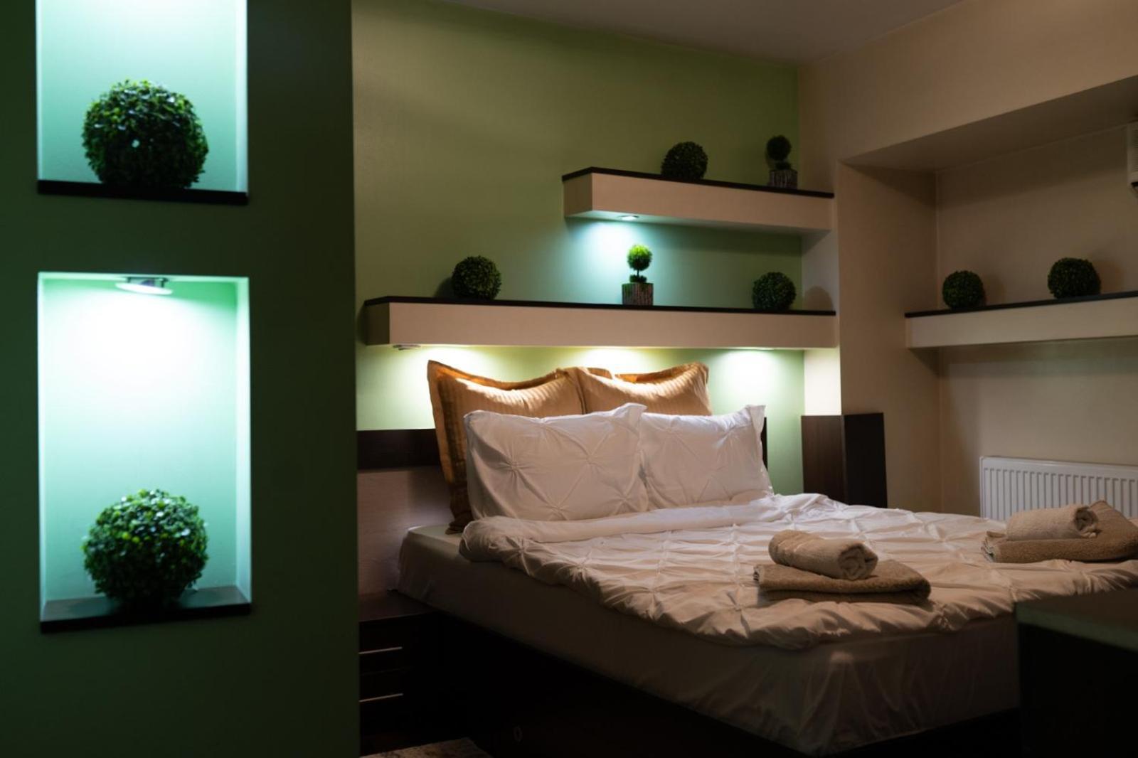 4 Rooms Unirii 47 Bucureşti Exterior foto